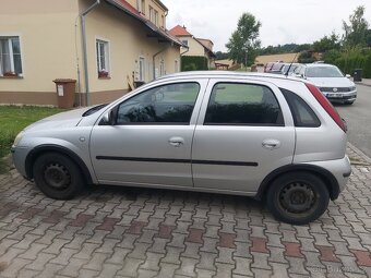 Opel Corsa - 3