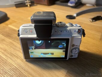 Olympus PEN E-PL6 - 3