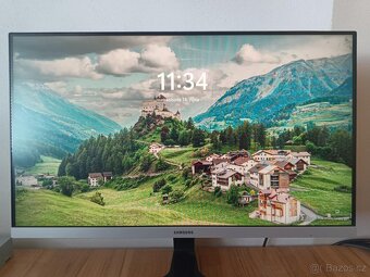 PC s W11 3,5GHz, 8GB RAM, 2TB HDD, 24'monitor - 3