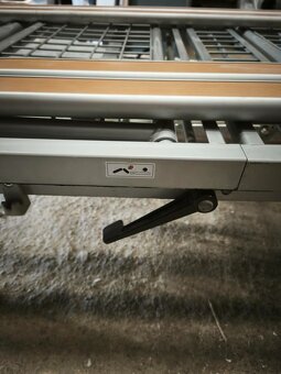 Mechanická polohovací postel - 3