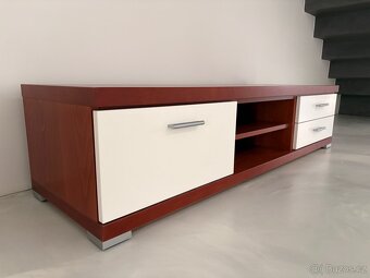 Komoda.- italský nábytek - 3