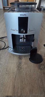 Prodám automatický kávovar Krups EA82 - 3