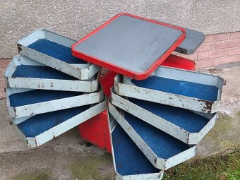 Prodám větší robustní dílenský vozík na nářadí. - 3