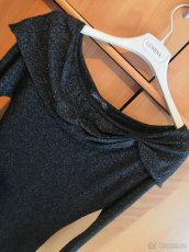 Třpytivé svetrové šaty - 3