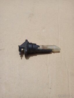 BMW E36 víčka, uzávěry - 3