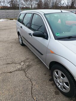 Ford focus - 3
