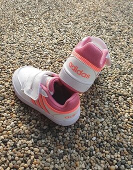 NOVÉ dětské boty Adidas - 3