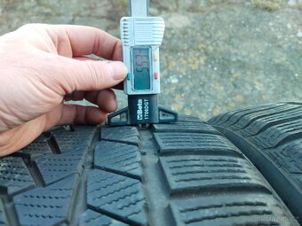 255/40 R 20 101W Continental - 3