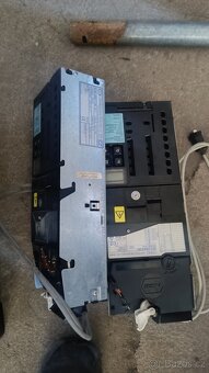 Prodejní automat - 3