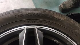 8Jx18 Avlis racing + pneu Pirelli 235/60R18 - 3