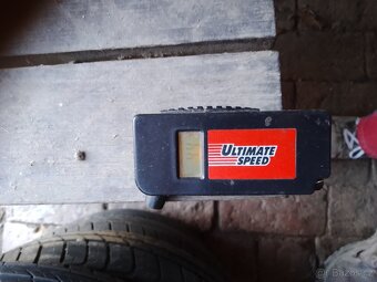 165/70 R14 - 3