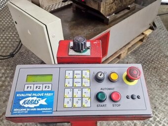 BOMAR 610.440 DGH - POLOAUTOMATICKÁ PÁSOVÁ PILA NA KOV - 3