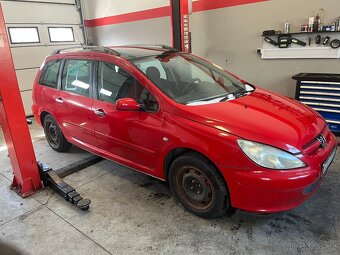 Peugeot 307 SW - díly z vozu - 3