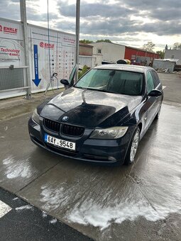 BMW e90 325i 160kw - 3