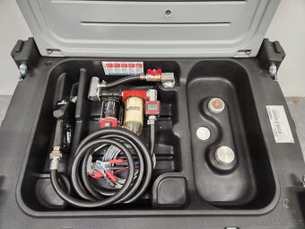 Mobilní nádrž na naftu 600 litrů, 40 l/min –12V+hladinoměr - 3