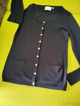 Triko,svetr a legíny vel.S - 3