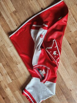 Dres AVIREX - 3