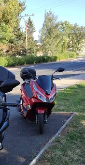 Prodám Honda PCX rok 2019 najeto 6000km - 3