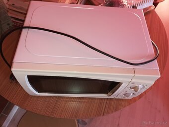 Mikrovlnná trouba-ETA 0205-bohužel knoflíky jsou špatné - 3