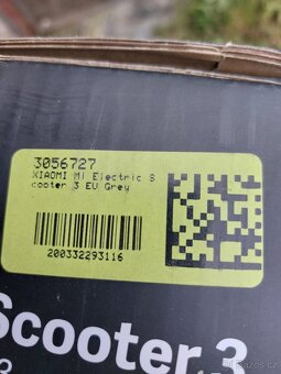elektrokoloběžka Xiaomi Mi Electric Scooter3 - nová,zabalená - 3