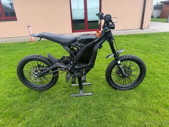 Rockshox boxxer pružina 200 mm zdvih - 3
