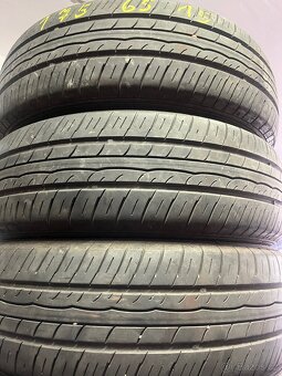 175/65/15 Dunlop SP Sport Fastresponse - 3