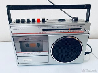 Radiomagnetofon Universum CTR 4042, rok 1981 - 3