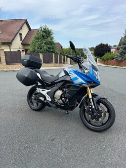 CFMOTO 650 MT - 3
