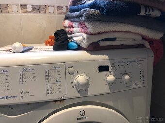 Indesit - 3