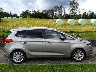 KIA CARENS 1.7 CRDI  140 koní rok 2016  7míst udržované - 3