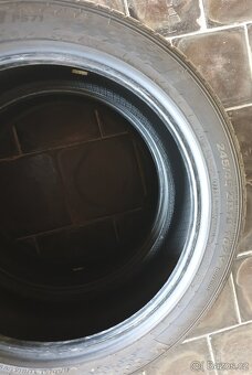 KUMHO ESTA PS 71, 245/45ZR19. - 3