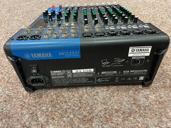 Mixážní pult Yamaha MG12XU - 3
