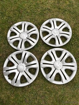 Zimní pneu NOKIAN 195/65 R15 rozteč 5x112 - 3