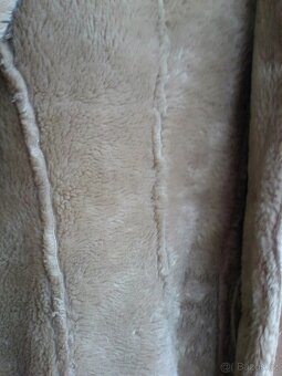 Dámský zimní kabát s kapucí, vel. M - 3