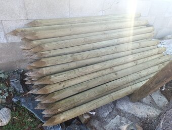 15ks Kůl / sloupek dřevěný 80x1800 (mm) impregnovaný - 3