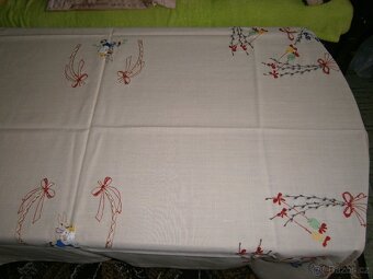 Velikonoční ubrus - 3