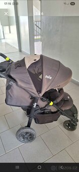 Kočárek Joie - 3