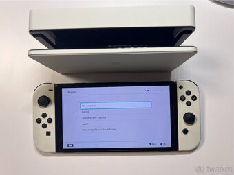 NINTENDO Switch OLED - 3