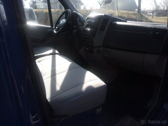 VW Crafter 2.5 TDI 5 .mist původní stav koupeno v ČR - 3