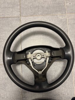 Volant Peugeot 107 - 3