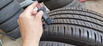 Prodám 2 letní pneumatiky 225/45 R17 - 3