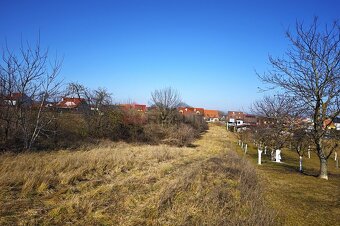 Prodej stavebního pozemku s projektem, Vnorovy - 3