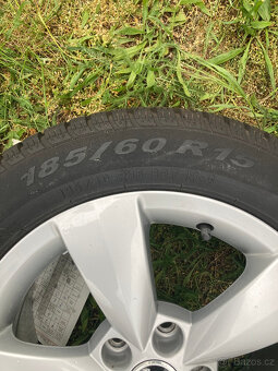 Alu kola 5x100 Škoda Fabia 3 se zimními pneu 185/60 R15 - 3