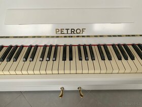Klavír - české bílé piano Petrof 009PB - 3