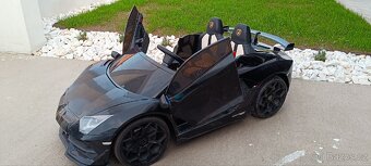 Elektrické autíčko Lamborghini DRIFTOVACÍ - 3