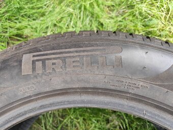 Zimní pneu 275/50 R20 - 3