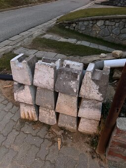 Kantnýře - 3