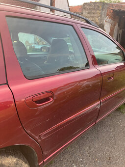 Volvo V70 D5 - 3