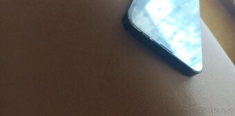 iPhone 13 128GB - 3
