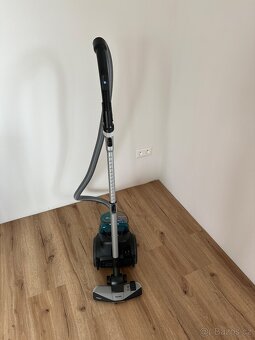 Vysavač Philips - 3